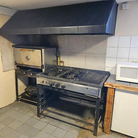 Hostel Capsula Refugio Oeste Сан-Карлос-де-Барилоче Экстерьер фото