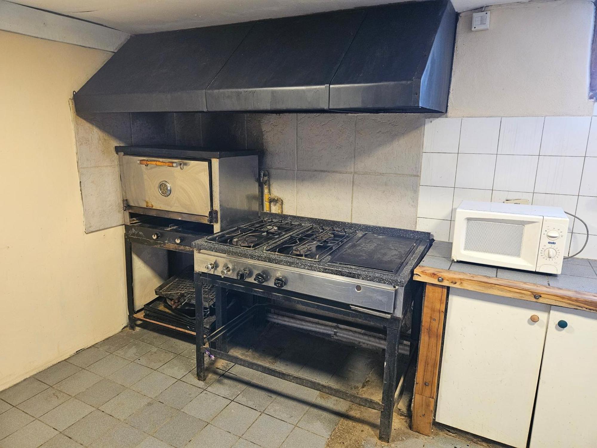 Hostel Capsula Refugio Oeste Сан-Карлос-де-Барилоче Экстерьер фото
