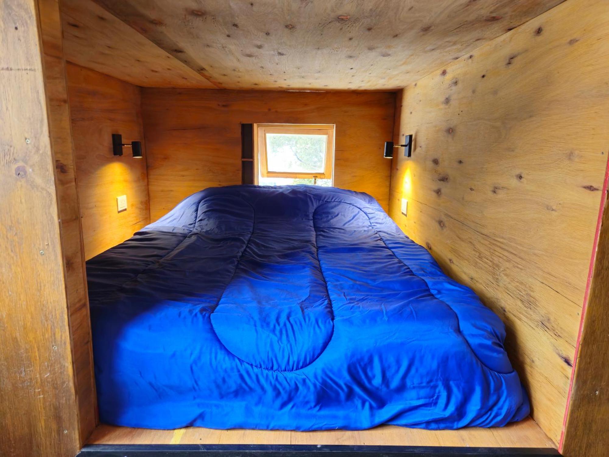 Hostel Capsula Refugio Oeste Сан-Карлос-де-Барилоче Экстерьер фото