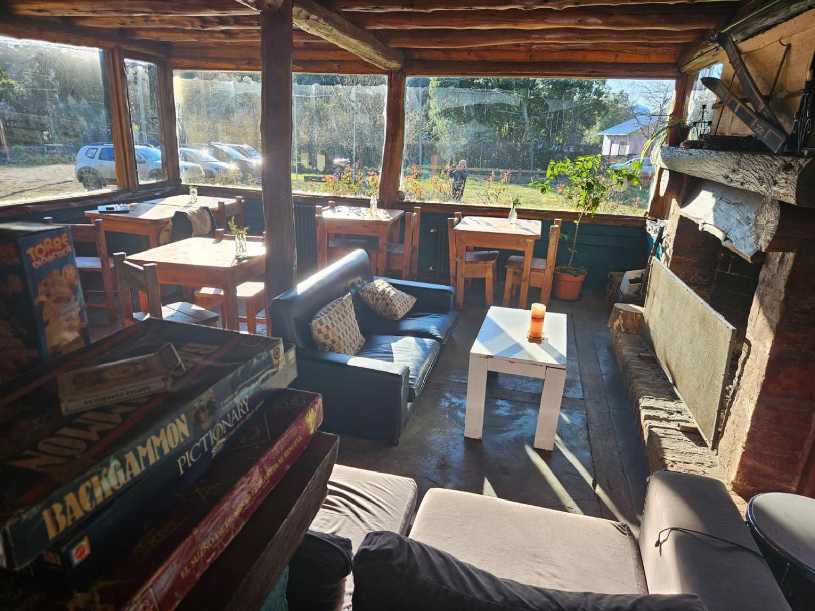 Hostel Capsula Refugio Oeste Сан-Карлос-де-Барилоче Экстерьер фото